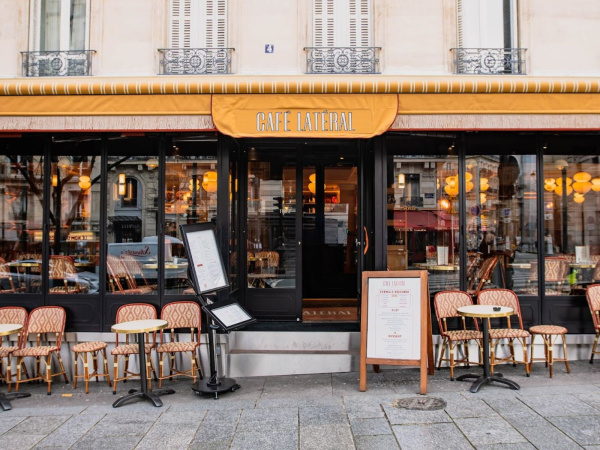 Café Latéral Paris 17